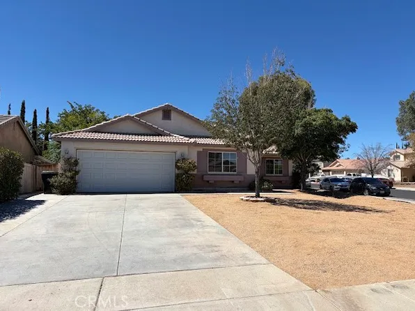 13759 Clear Valley Rd, Victorville, CA 92392