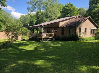 21117 Bechtold Rd, Saegertown, PA 16433
