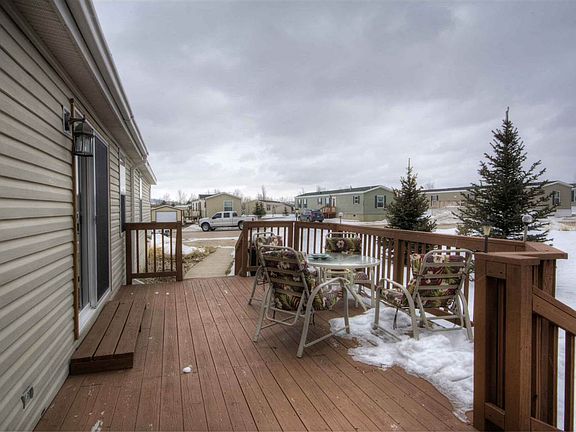4th image of 1309 Foothills Dr