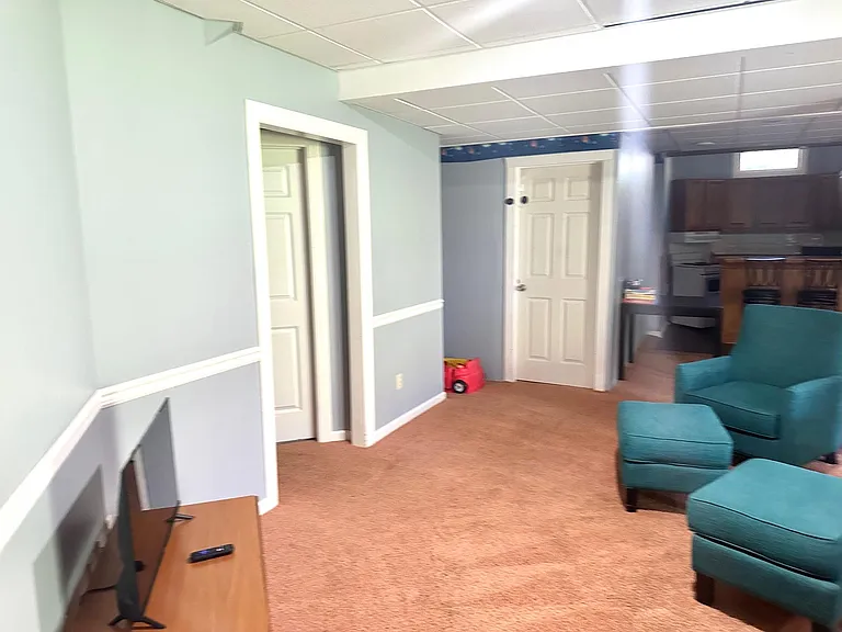 5923 Nicholson Dr — Photo 9
