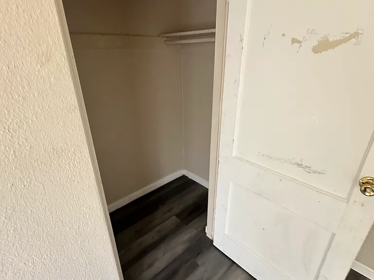 519 S Carancahua St #4 — Photo 7