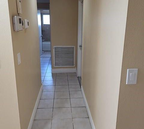 5th image of 307 Bishop Road