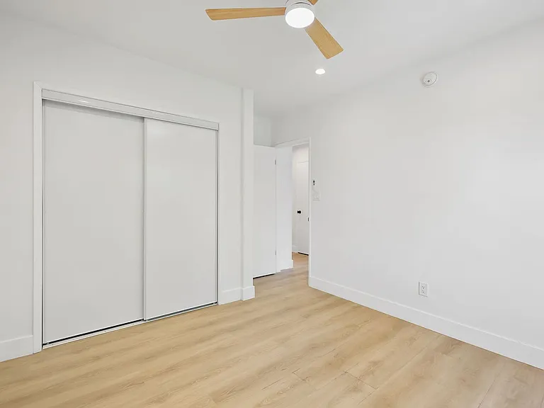 5511 Corteen Pl #7A — Photo 12