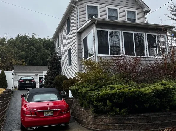 3407 Washington Rd, Parlin, NJ 08859