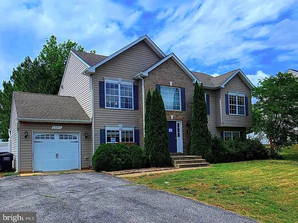 20893 Dry Mill St, Great Mills, MD 20634