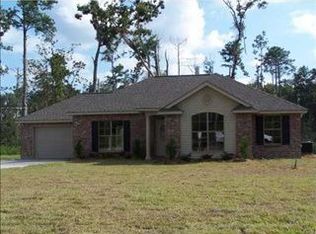 61572 Shady Pine Rd, Lacombe, LA 70445