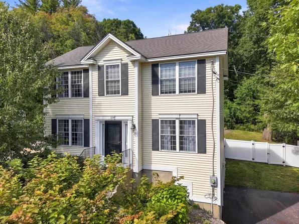 220 Arah Street, Manchester, NH 03104