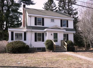 14 Harding Rd, Lexington, MA 02420