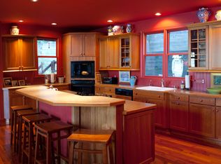 6361 Old Post Rd, Naples, NY 14512