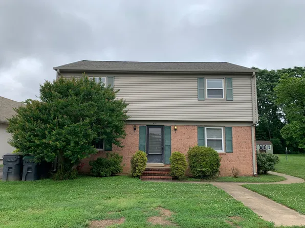 300 Claiborne Ave APT 2, Fredericksburg, VA 22405