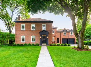 310 Warwick Rd, Kenilworth, IL 60043