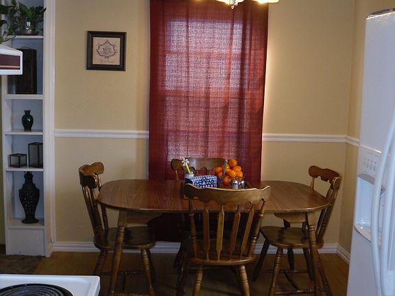 3rd image of 1107 Shamrock Dr