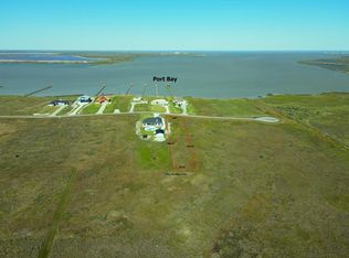 130 Dockside Dr, Rockport, TX 78382