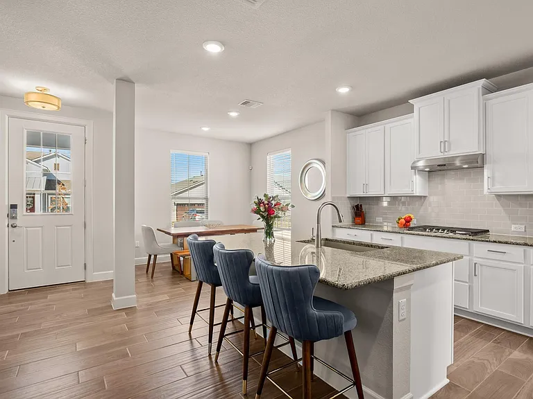 8301 Orizzonte St — Photo 22