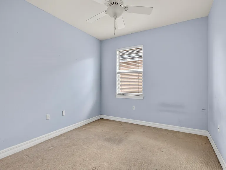 9202 Wrangler Dr — Photo 35