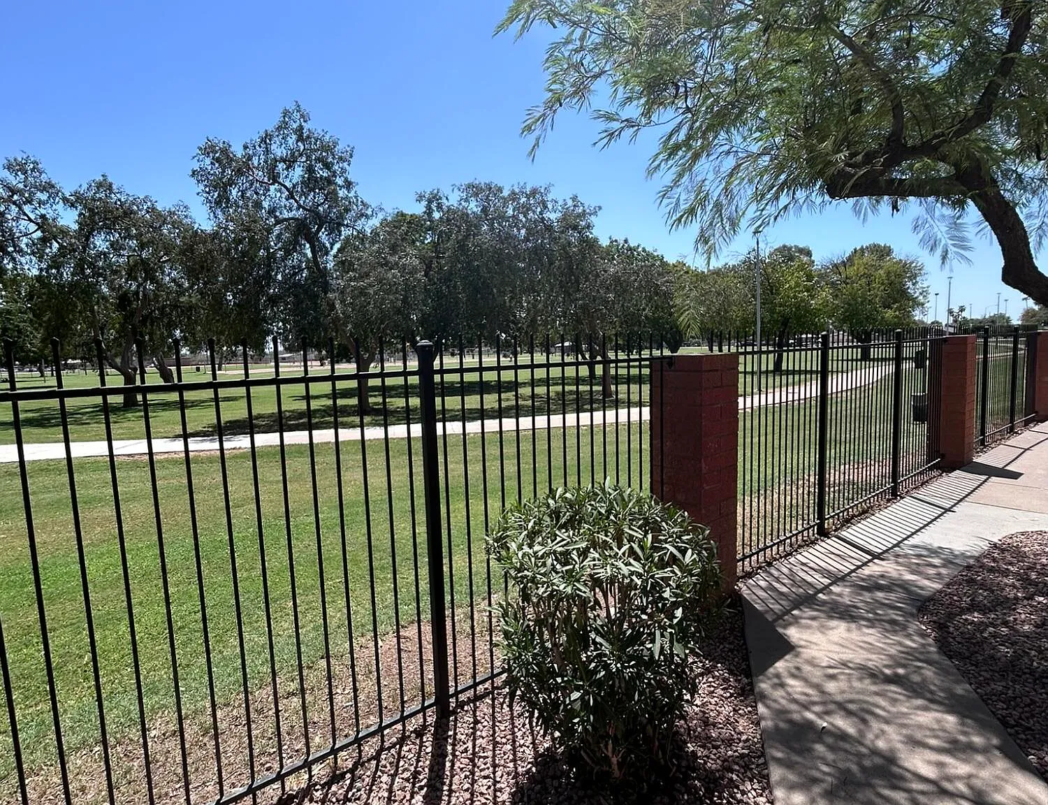 2 bed, 2.5 bath, 1118 sqft, $1,500 — Photo 2