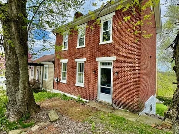 76 E Main St, West Middletown, PA 15379