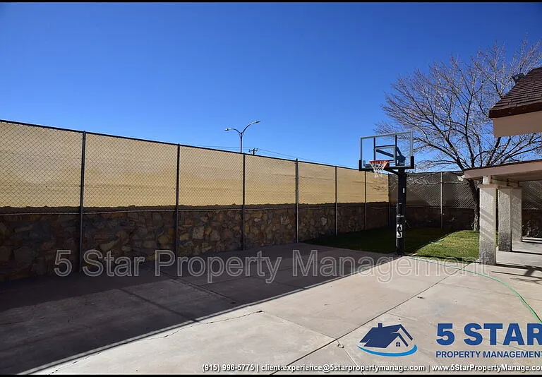 12636 Crystal Ridge St — Photo 45