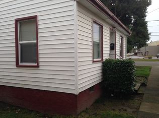 1587 Market St NE, Salem, OR 97301