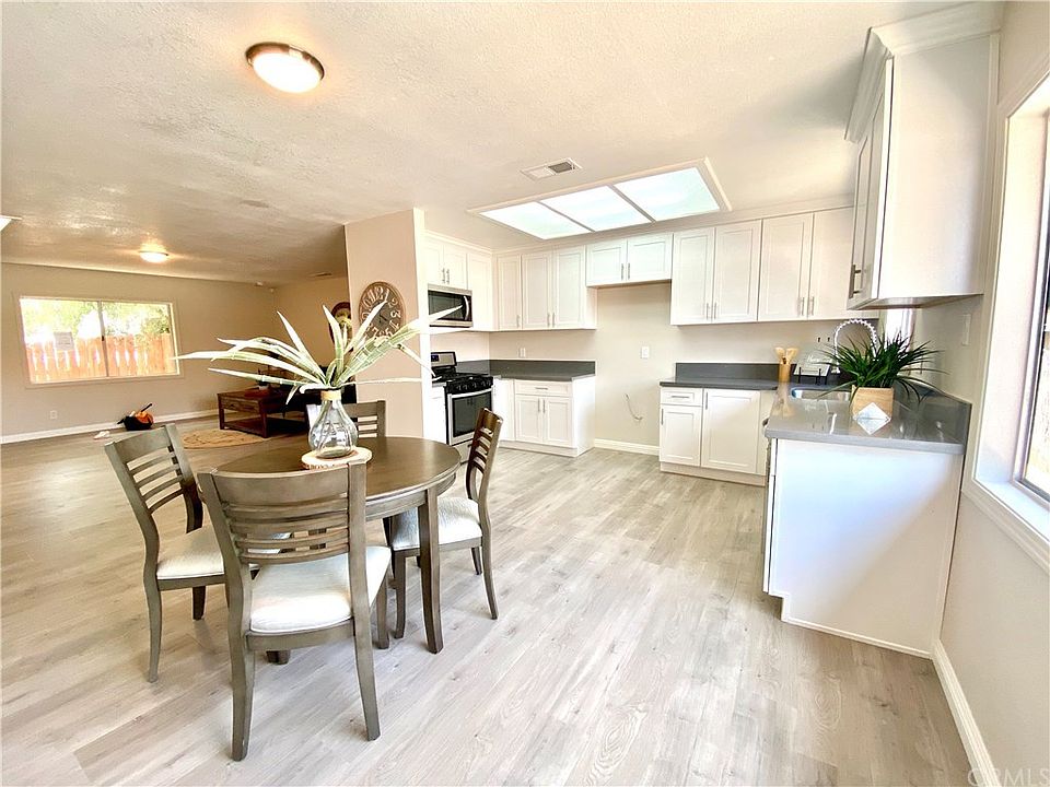 1st image of 33139 Adelfa St