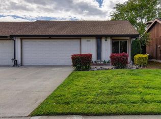 7652 Clover Woods Ct, Sacramento, CA