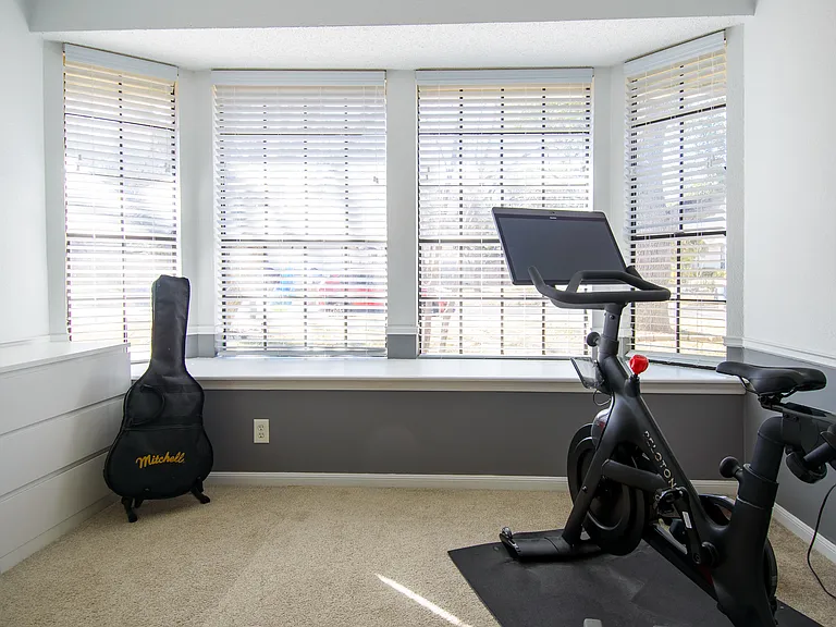 12905 Tilghman Trl — Photo 10