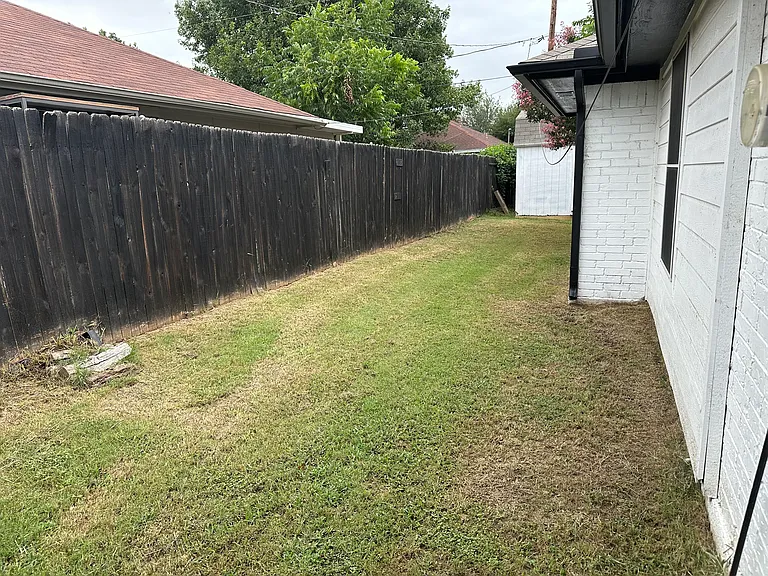 625 Main St — Photo 4