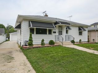220 N Ardmore Ave, Villa Park, IL