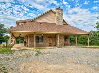 304 Hidden Oaks Dr, Indiahoma, OK 73552