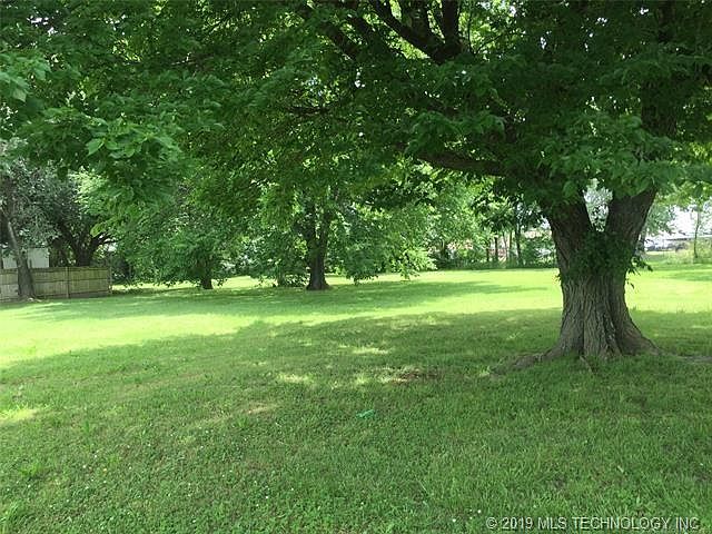 2nd image of 1007 Sandy Creek Dr
