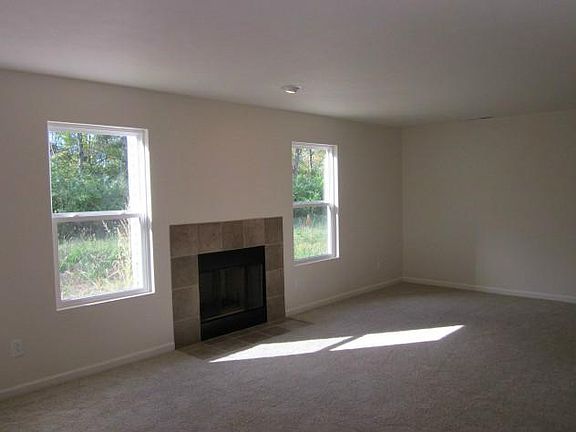4th image of 11833 Newcastle Dr