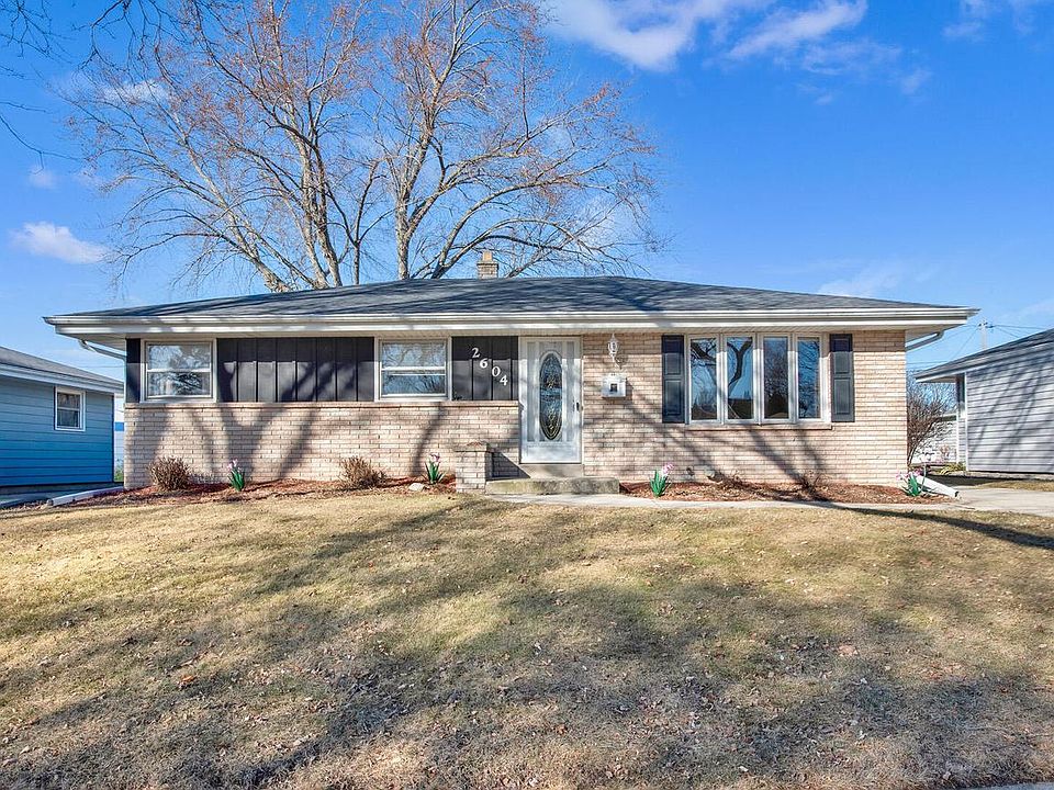 1st image of 2604 E Birchwood AVENUE