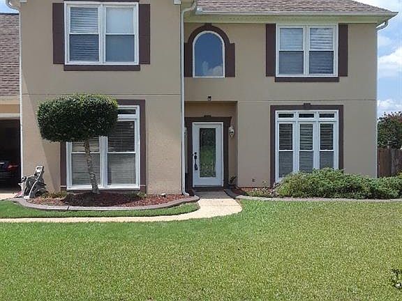5th image of 8812 Waverly Dr