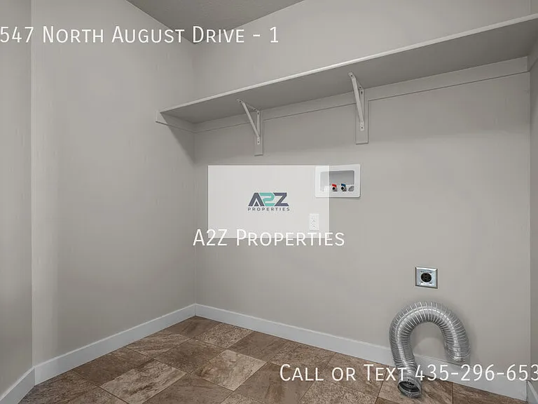 1547 N August Dr #1 — Photo 23