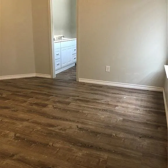 910 Tanner Rd — Photo 6