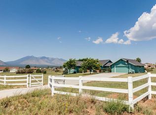 8285 Arroyo Trl, Flagstaff, AZ 86004