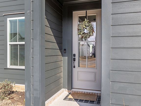 4th image of 5516 Shelton Blvd