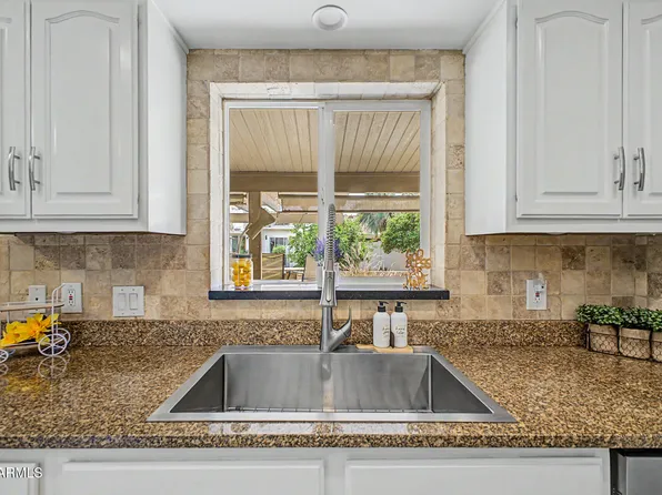 777 LEISURE WORLD --, Mesa, AZ 85206