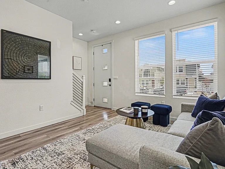 5059 N Walden Way — Photo 6