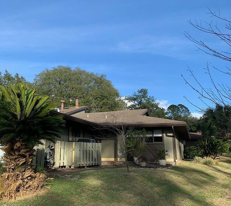 1st image of 1604 NW 19th Cir