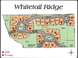 858 Red Hawk Dr, Walworth, WI 53184