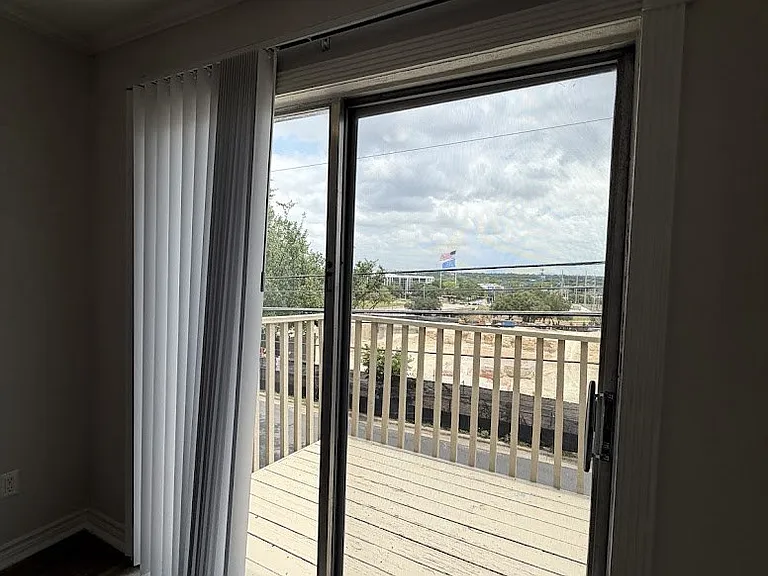 Le Montreaux Apartments — Photo 120