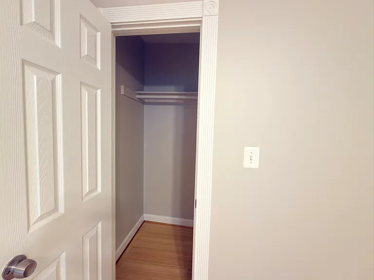 1246 Queen St NE #2 — Photo 24