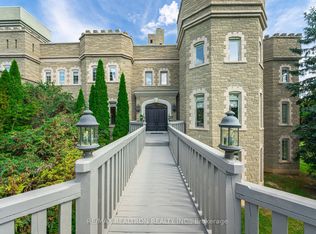 95 Loch Erne Ln, King, ON L0G 1N0