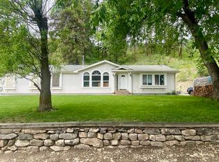 2 Fine Hill Rd, Kettle Falls, WA 99141