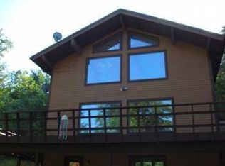 39 Woronoco Rd, Blandford, MA 01008