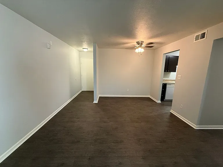 Foxfire West Apartments — Photo 98