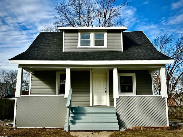 727 13th St, Port Huron, MI 48060