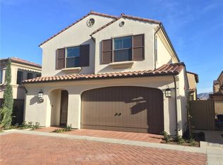 77 Waterleaf, Irvine, CA 92620