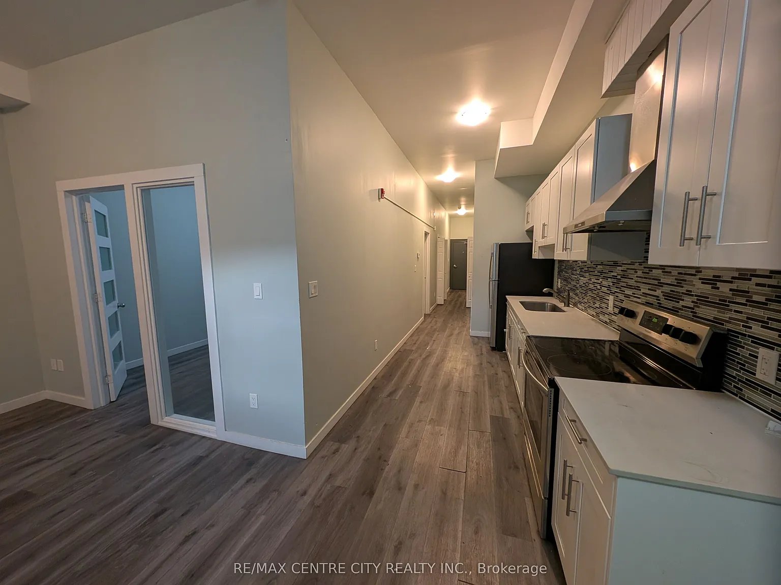 2 bed, $1,595 — Photo 3